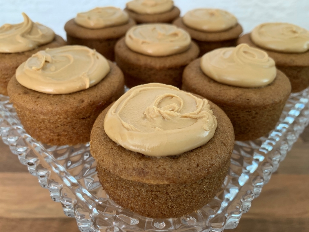 allergy-friendly-coffee-mini-sponge-cakes-with-coffee-icing-vegan-gluten-free-soya-free-nut-free-july-2023-new-recipe-3.jpg