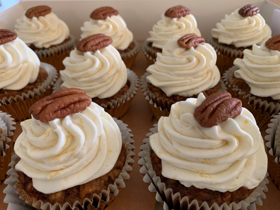 carrot-orange-cupcakes-with-pecan-nut-decoration-vegan-gluten-free-july-2021.jpg