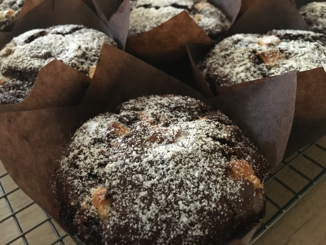 double-choc-chip-muffins-with-white-choc-chips-2.jpg