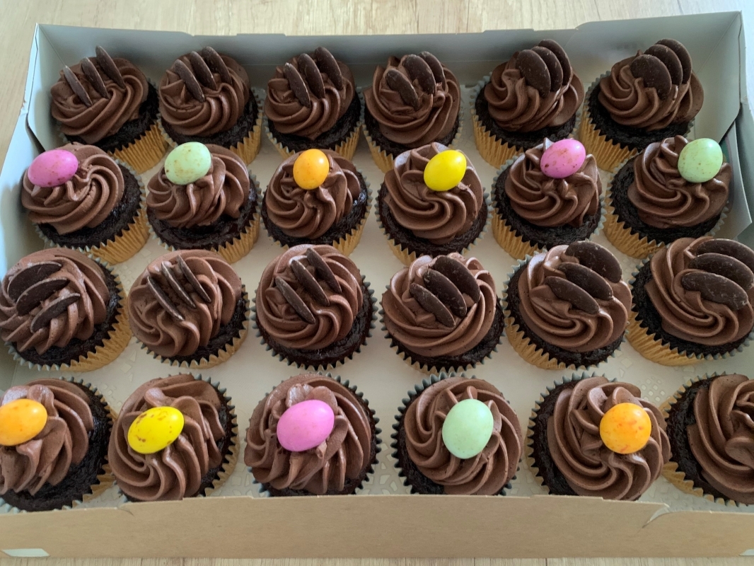 gluten-free-chocolate-cupcakes-for-easter-april-2022-4.jpg