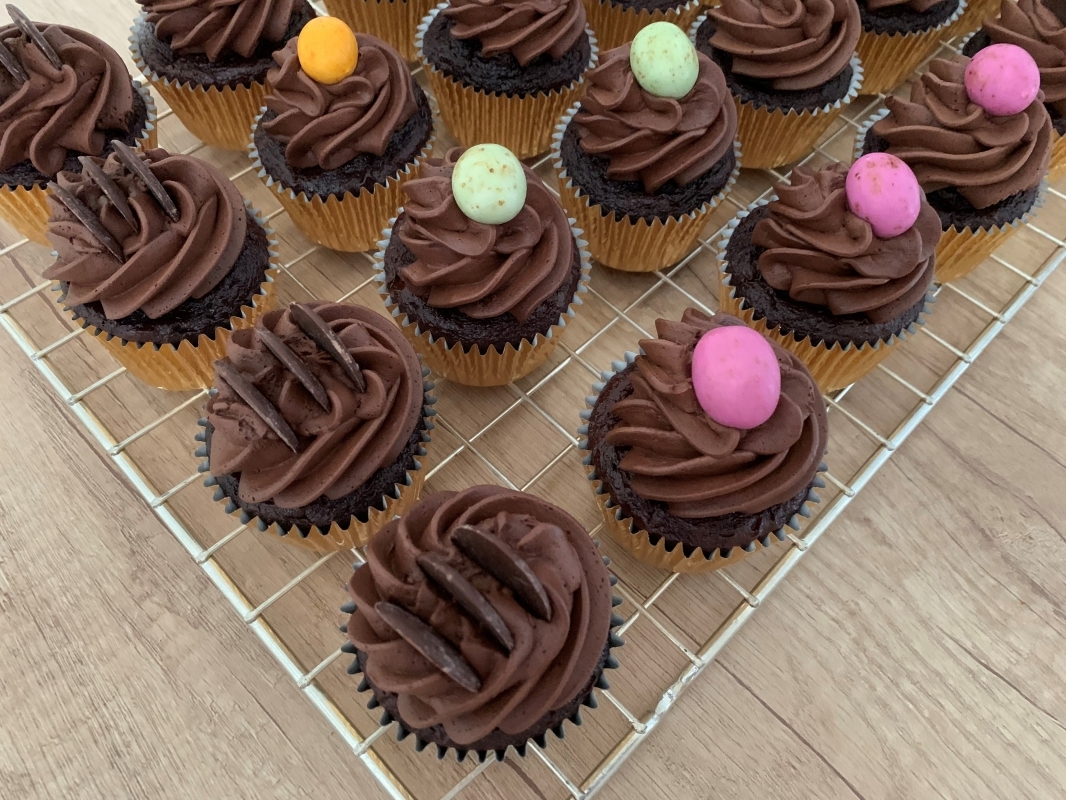 gluten-free-chocolate-cupcakes-for-easter-april-2022-6.jpg