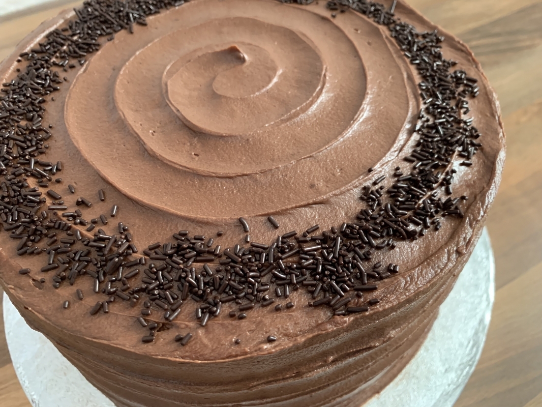 gluten-free-chocolate-fudge-cake-with-chocolate-buttercream-june-2025-2-001.jpeg