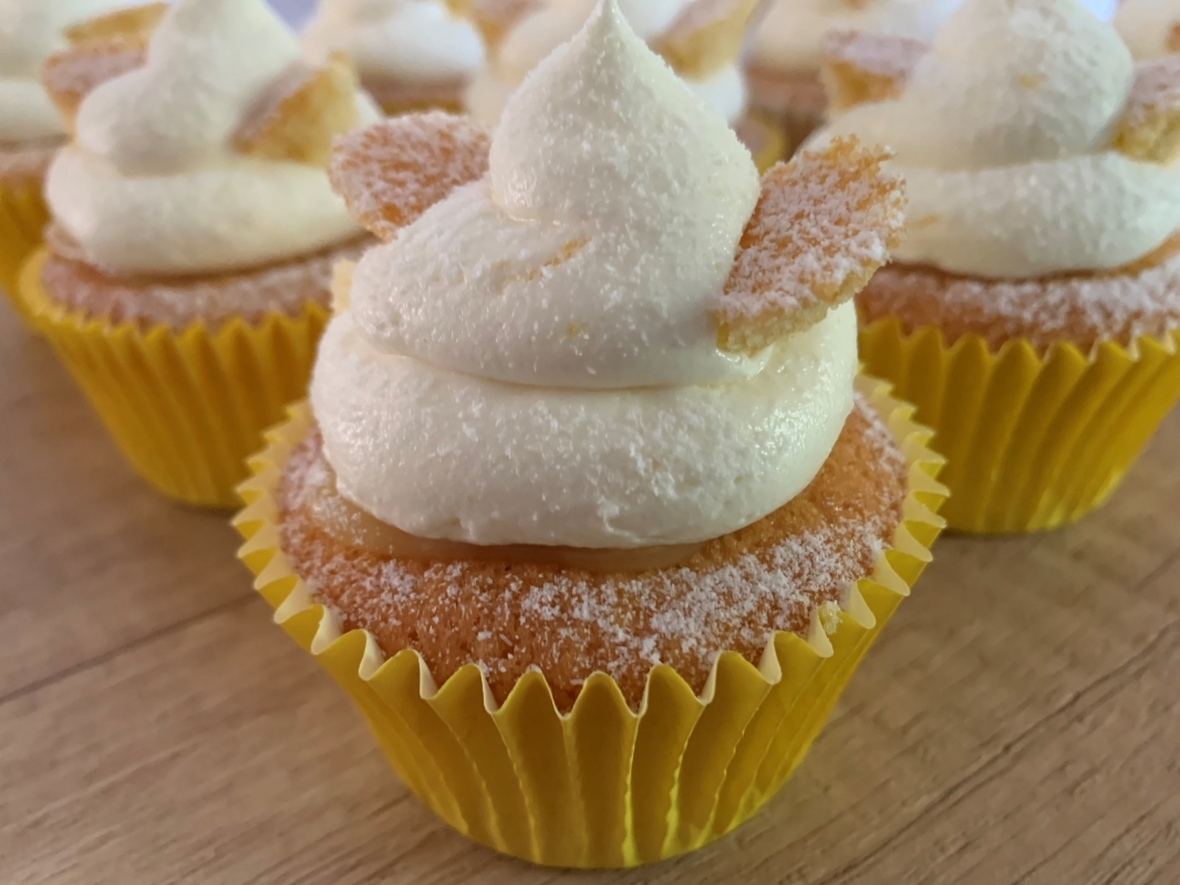 gluten-free-lemon-curd-butterfly-cakes-july-2021.jpg