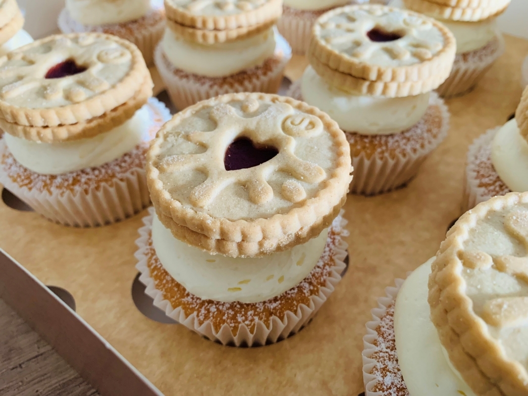 jammie-dodger-cupcakes-october-2022-5-001.jpg