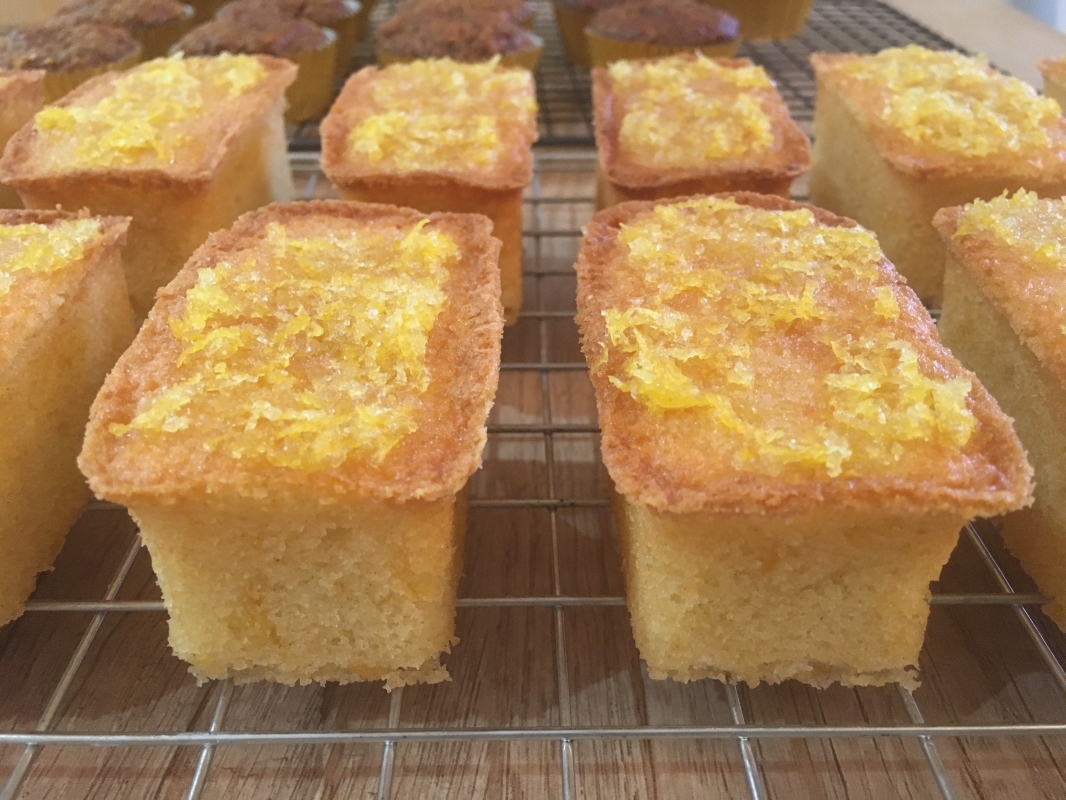 lemon-drizzle-mini-loaves-12.jpg