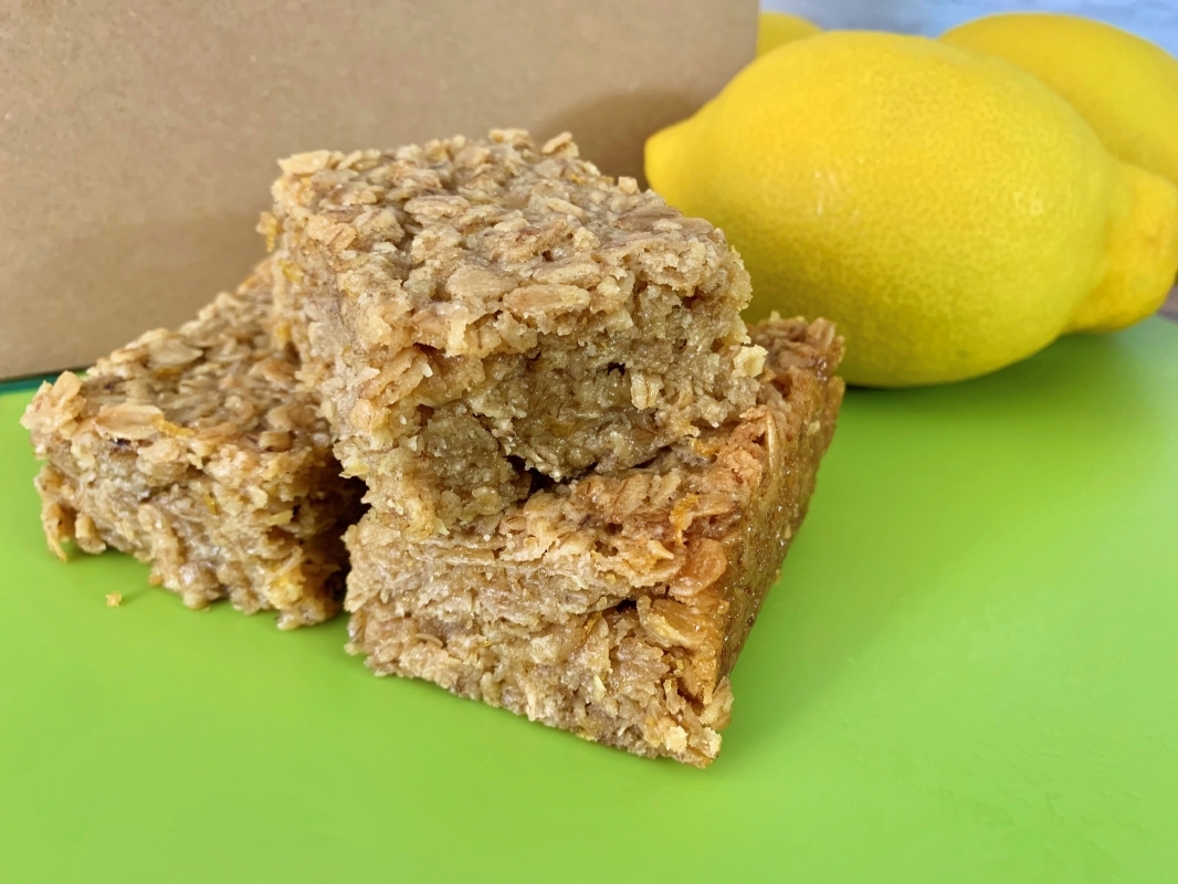 lemon-flapjack-bars-vegan-and-gluten-free-august-2022-2--002.jpg