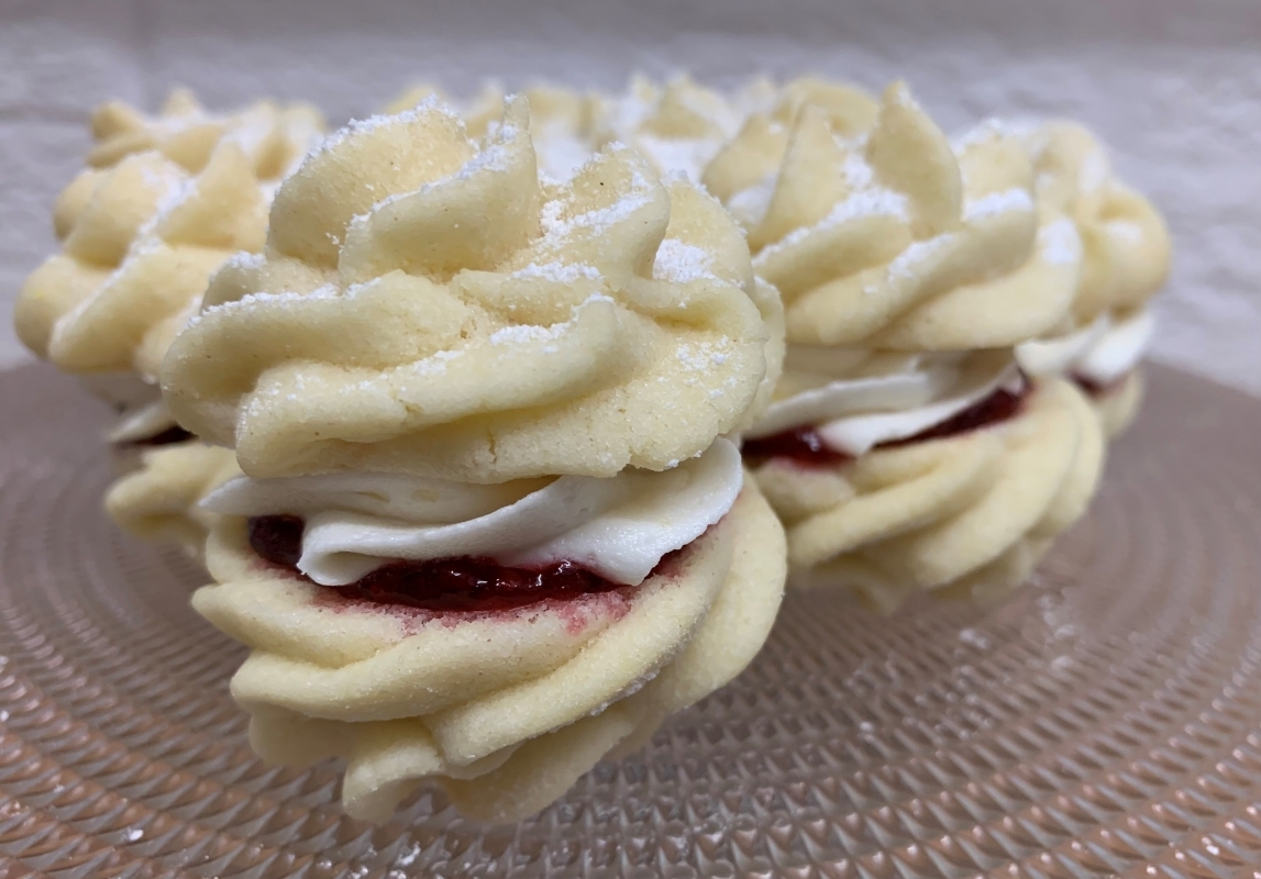 mini-viennese-whirl-biscuits-vegan-gluten-free-november-2021-001.jpg