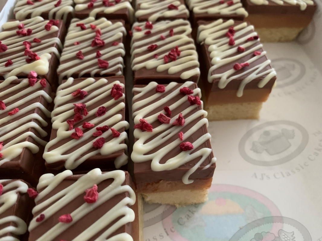 salted-caramel-millionaires-shortbread-for-wedding-getting-gift-wrapped-july-2023.jpg