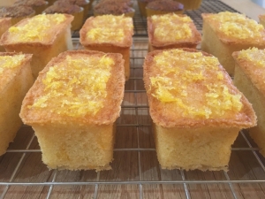 lemon-drizzle-mini-loaves-12.jpg